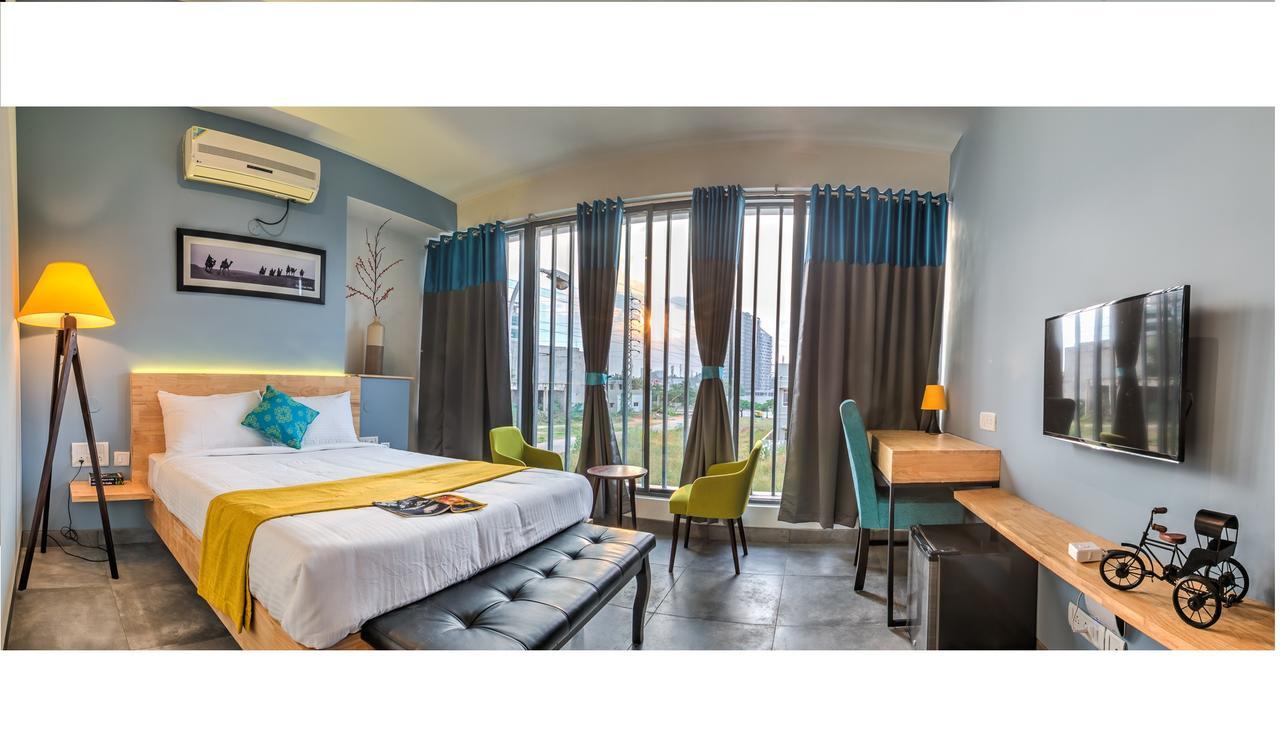Aura Corporate Suites At Manyata Tech Park Bangalore Eksteriør bilde