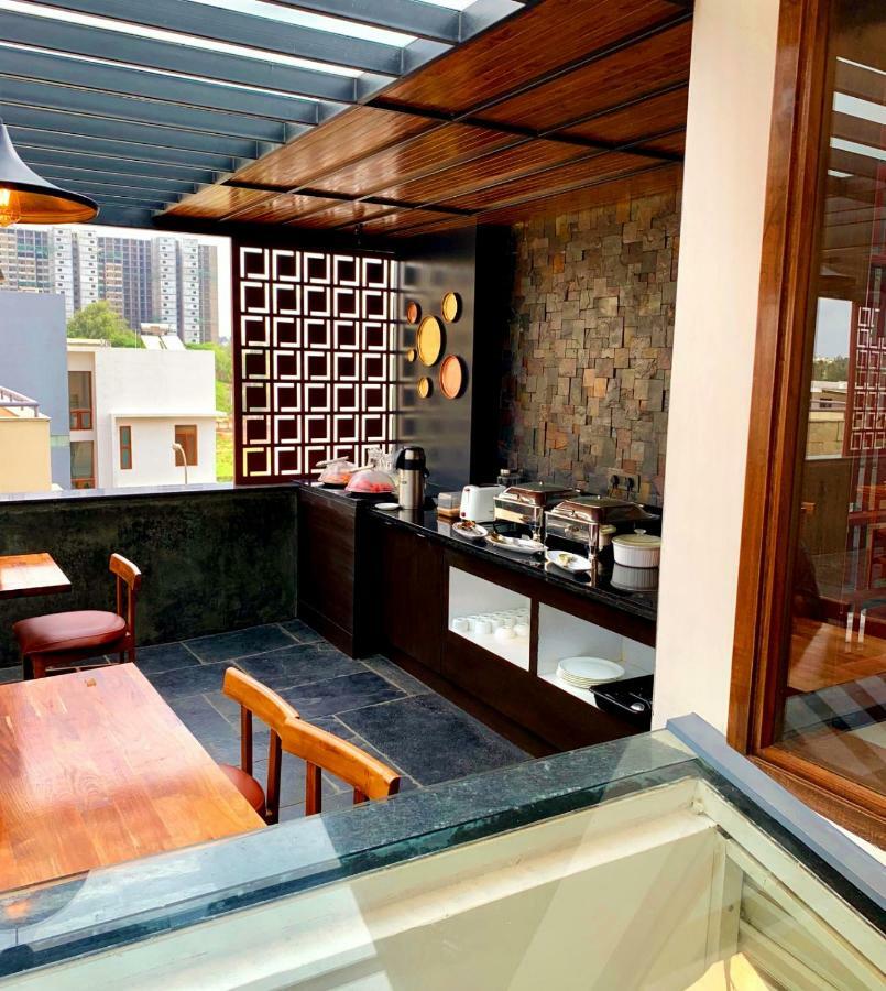 Aura Corporate Suites At Manyata Tech Park Bangalore Eksteriør bilde